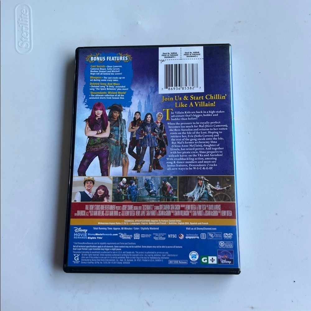 Disney Descendants 2 DVD - Picture 3 of 3